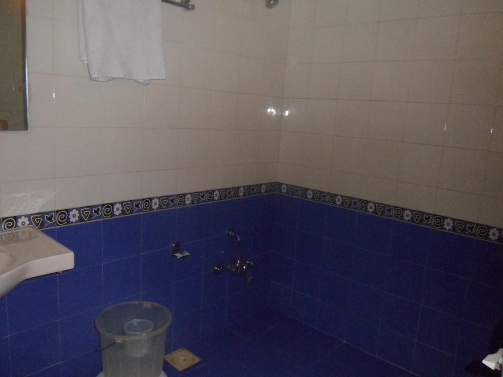 Hotel Dudawat Ahmedabad Rom bilde