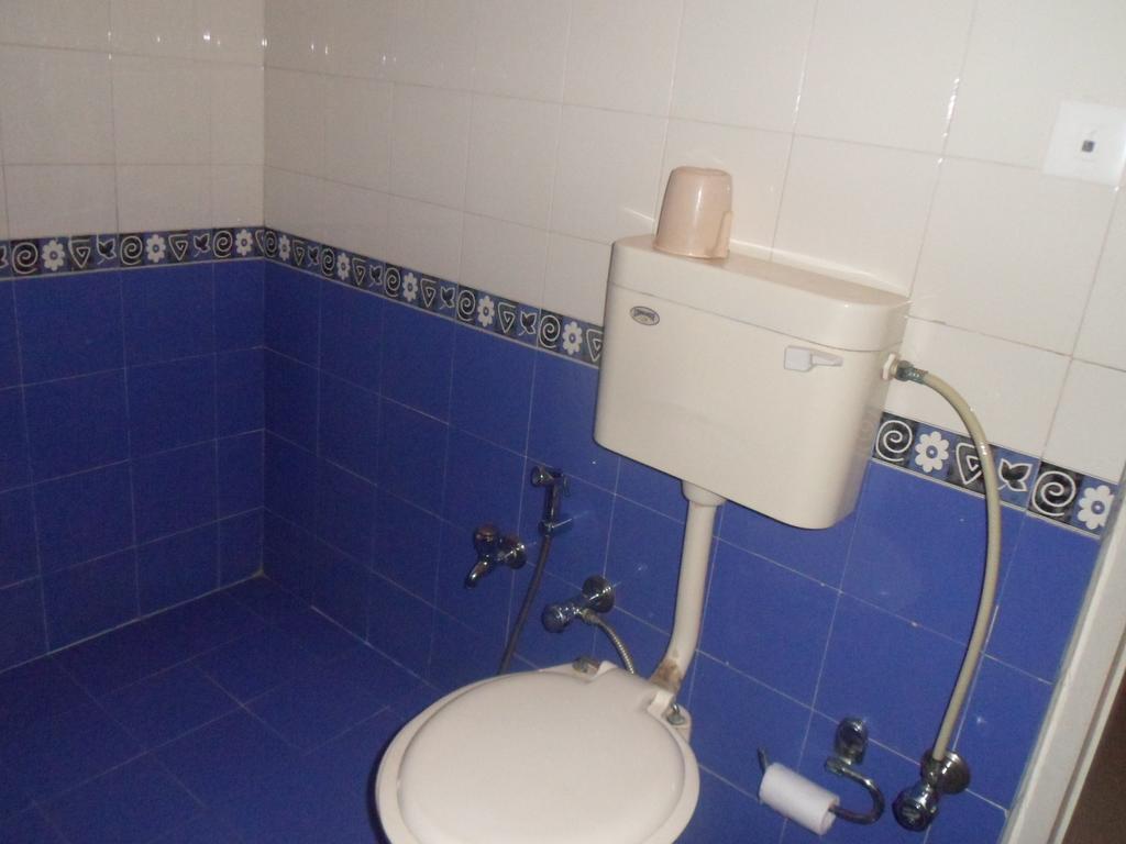 Hotel Dudawat Ahmedabad Rom bilde