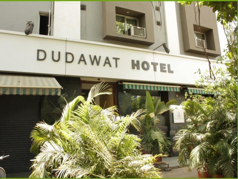 Hotel Dudawat Ahmedabad Eksteriør bilde